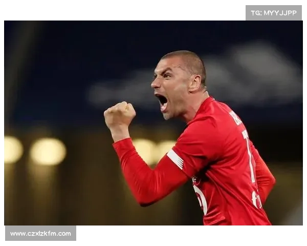 揭秘法甲冠军背后的辉煌历程与传奇故事 揭秘法甲冠军背后的辉煌历程与传奇故事