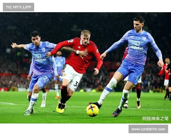 如何在英超伤病危机下调整战术以确保球队竞争力